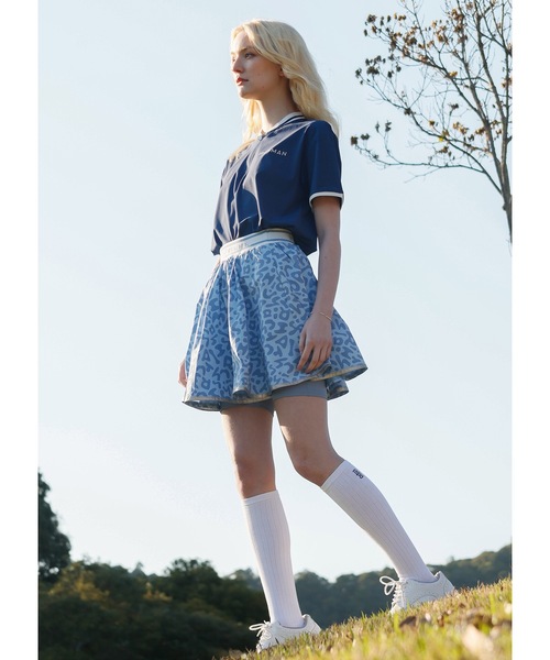 IRISHMAN(アイリッシュマン)の「【REFLECT】signature logo flare skirt / 光る防水フレアスカート(LADIES)(スカート・レディース・ブルー/ホワイト・M/S)」の4枚目の写真