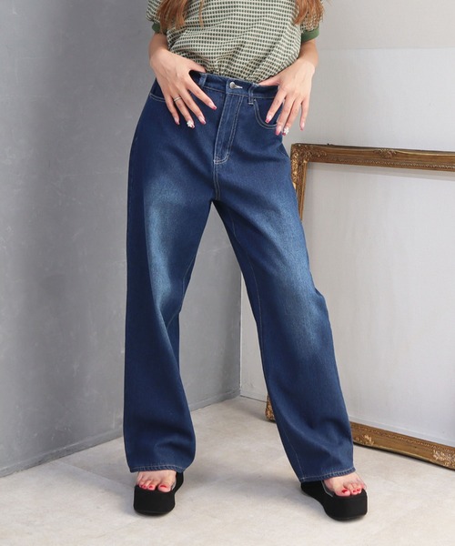 CECIL McBEE（セシルマクビー）の「10ozデニムワイドパンツ（デニムパンツ・レディース・ネイビー/ライトブルー/ブラック・LARGE/MEDIUM）」の3枚目の写真