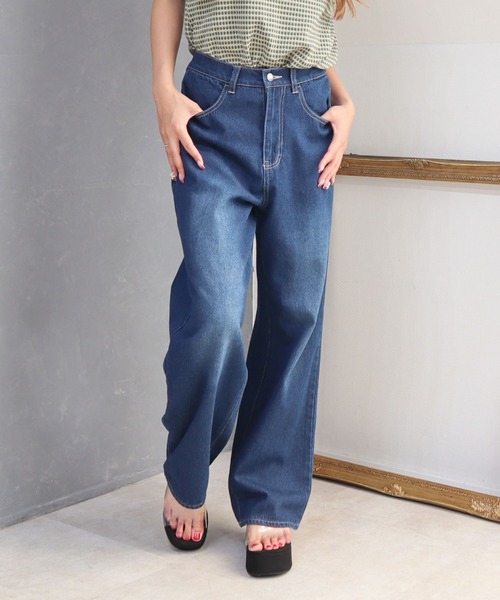 CECIL McBEE（セシルマクビー）の「10ozデニムワイドパンツ（デニムパンツ・レディース・ネイビー/ライトブルー/ブラック・LARGE/MEDIUM）」の6枚目の写真