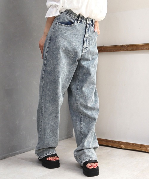 CECIL McBEE（セシルマクビー）の「10ozデニムワイドパンツ（デニムパンツ・レディース・ネイビー/ライトブルー/ブラック・LARGE/MEDIUM）」の15枚目の写真