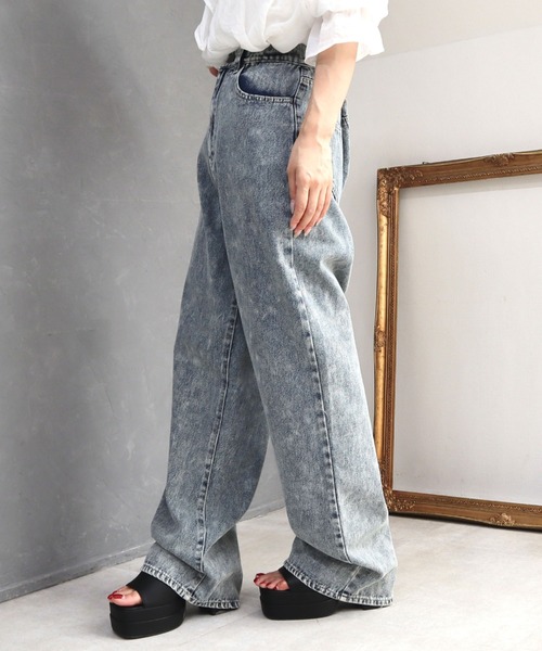 CECIL McBEE（セシルマクビー）の「10ozデニムワイドパンツ（デニムパンツ・レディース・ネイビー/ライトブルー/ブラック・LARGE/MEDIUM）」の16枚目の写真
