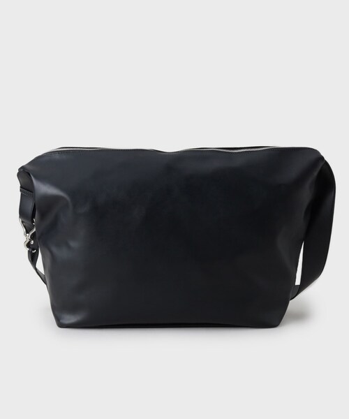 THE SHOP TK （ザ ショップ ティーケー ）の「フックバックルビッグショルダーバッグ（ショルダーバッグ・メンズ・ブラック・00）」の10枚目の写真