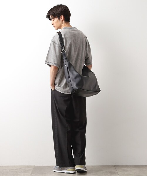 THE SHOP TK （ザ ショップ ティーケー ）の「フックバックルビッグショルダーバッグ（ショルダーバッグ・メンズ・ブラック・00）」の2枚目の写真