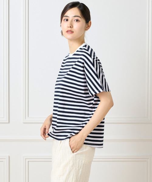 I.T.'S international(イッツインターナショナル)の「【接触冷感】ドルマスリーブクルーネックTシャツ(Tシャツ/カットソー・レディース・ブラック/グレー/その他/モカ/ラベンダー/ブラウン・フリー)」の2枚目の写真