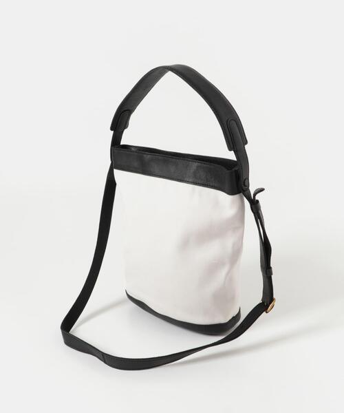 URBAN RESEARCH DOORS（アーバンリサーチドアーズ）の「キャンバスコンビレザーバッグ（ショルダーバッグ・レディース・ブラウン/ブラック・ONE）」の9枚目の写真