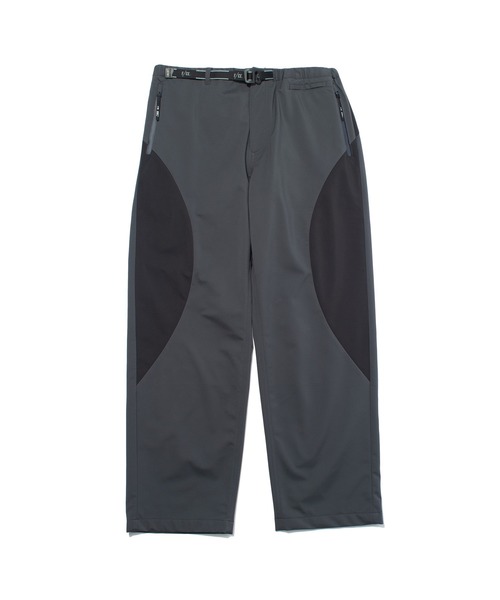 F/CE. （エフシーイー）の「F/CE. HYDROFLEX HEAT GUARD BLOCK PANTS / エフシーイー  ハイドロフレックス ヒートガードブロックパンツ（その他パンツ・メンズ・ブラック/チャコール・MEDIUM/LARGE/SMALL/X-LARGE）」の2枚目の写真
