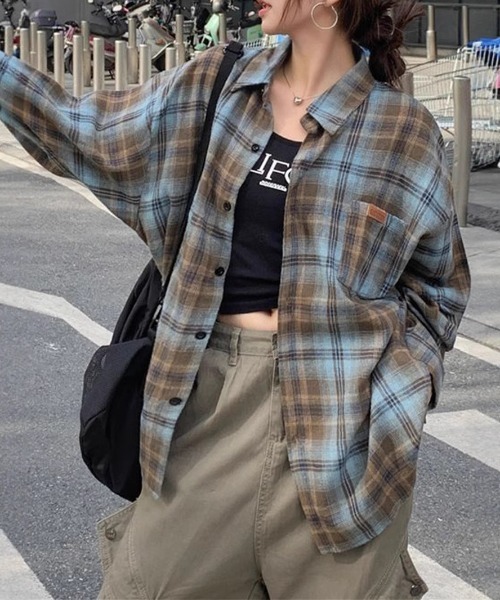 Teem Store(チームストア)の「【カラバリ】アソートチェックシャツ オンブレ ギンガム(シャツ/ブラウス・レディース・ブラック/ブルー/グリーン/ブルー系その他/その他1/その他2/その他3・M/L)」の1枚目の写真