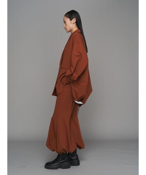 UN3D.（アンスリード）の「W TRIANGLE TUCK PT / ダブルトライアングルタックパンツ（その他パンツ・レディース・キャメル/グレー/ブラック・38/36）」の5枚目の写真