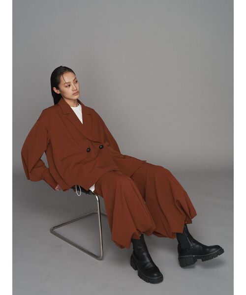 UN3D.（アンスリード）の「W TRIANGLE TUCK PT / ダブルトライアングルタックパンツ（その他パンツ・レディース・キャメル/グレー/ブラック・38/36）」の7枚目の写真