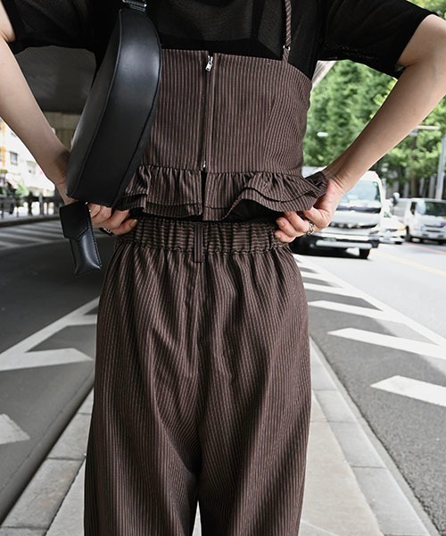 WILLFULLY(ウィルフリー)の「3tuck stripe wide PT(その他パンツ・レディース・チャコール/ブラウン・FREE)」の9枚目の写真
