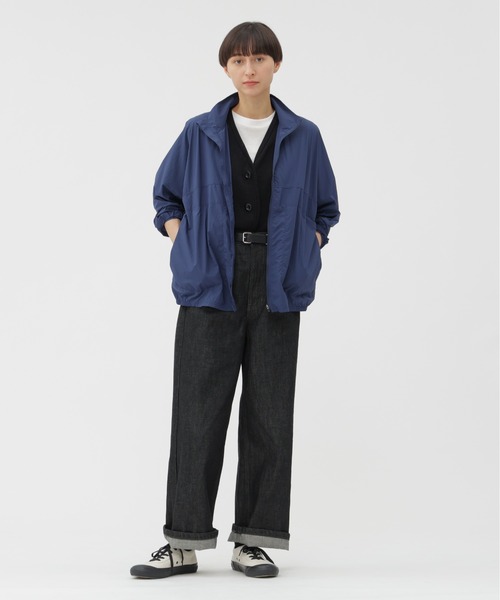 MHL.(エムエイチエル)の「PROOFED LIGHT NYLON TAFFETA(ブルゾン・レディース・ブラック/ネイビー/セージグリーン・1/2)」の10枚目の写真