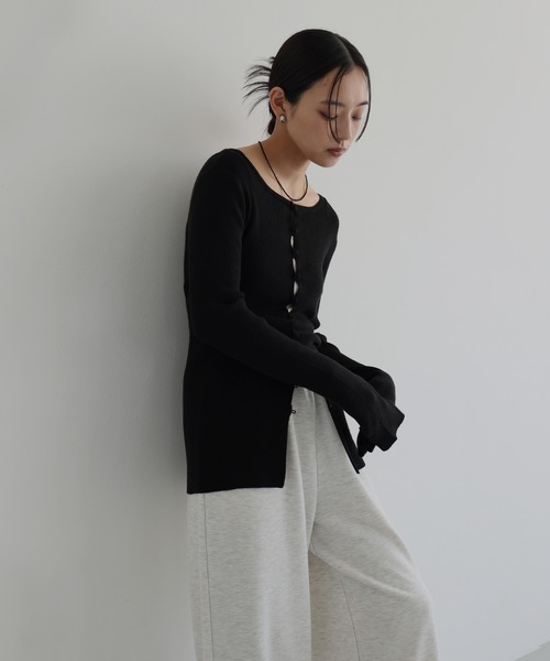 hellam(へラム)の「リブニットチュニックカーディガン(ニット/セーター・レディース・ブラック/アイボリー/レッド/ブラウン・FREE)」の12枚目の写真