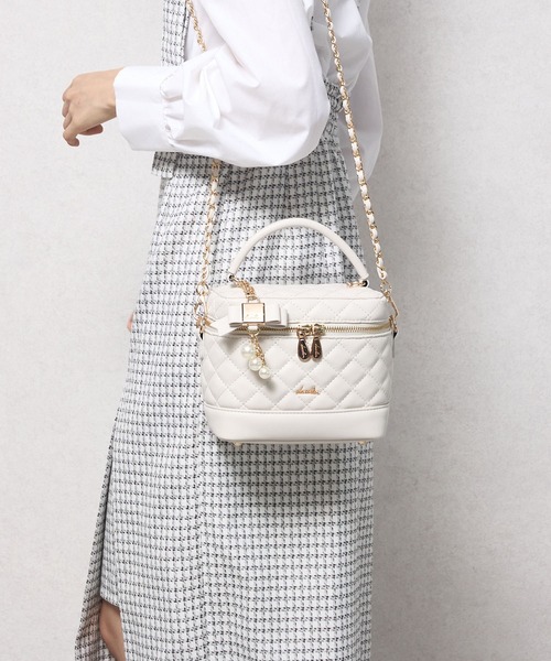 dazzlin(ダズリン)の「【dazzlin/ダズリン】キルティング リボンチャーム付バニティ(ショルダーバッグ・レディース・アイボリー/ミント/ブラック/ピンク・FREE)」の14枚目の写真