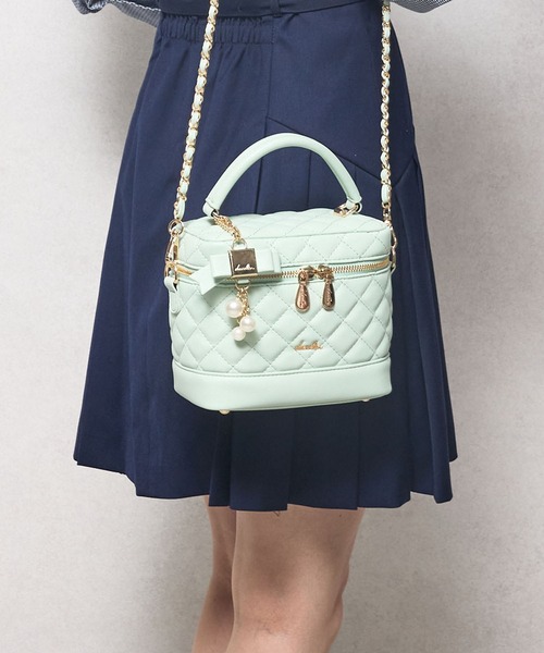 dazzlin(ダズリン)の「【dazzlin/ダズリン】キルティング リボンチャーム付バニティ(ショルダーバッグ・レディース・アイボリー/ミント/ブラック/ピンク・FREE)」の17枚目の写真