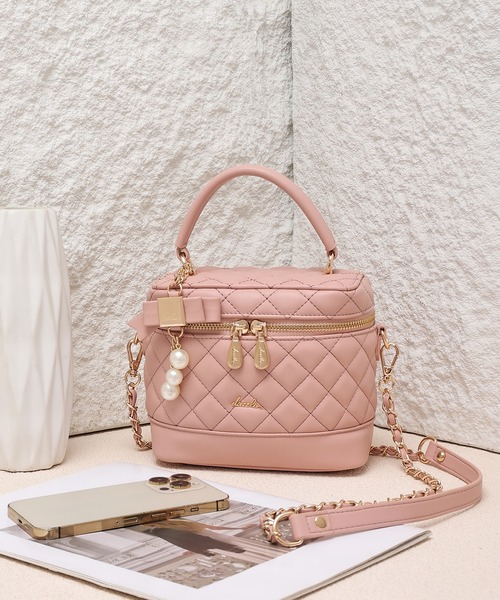 dazzlin(ダズリン)の「【dazzlin/ダズリン】キルティング リボンチャーム付バニティ(ショルダーバッグ・レディース・アイボリー/ミント/ブラック/ピンク・FREE)」の8枚目の写真