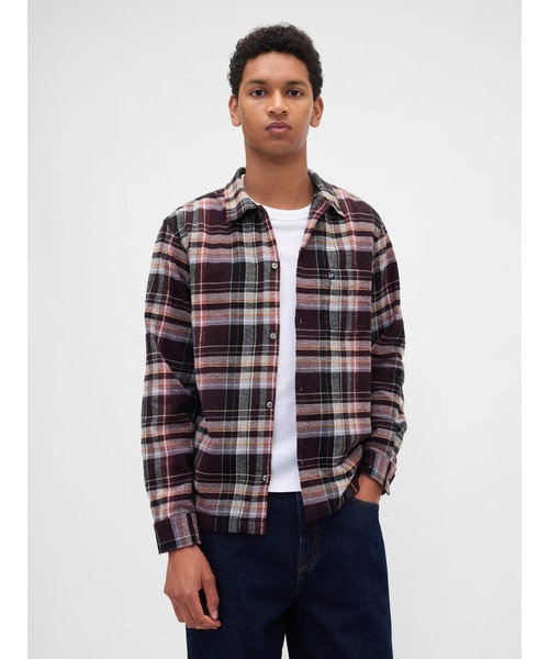 GAP(ギャップ)の「オーガニックコットン フランネルシャツ(シャツ/ブラウス・メンズ・ワイン/ブルー系その他/ブラウン系その他/ブラウン/ブラック系その他/ネイビー・S/M/L/XL/XS)」の6枚目の写真