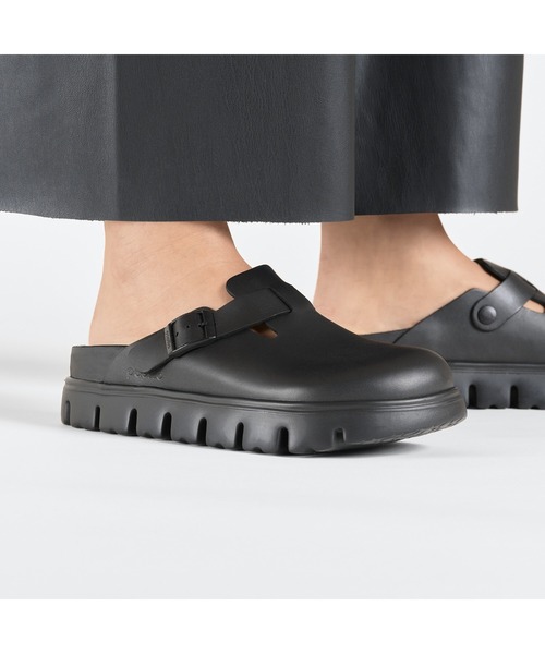 BIRKENSTOCK（ビルケンシュトック）の「【公式】ビルケンシュトック Boston Chunky/ボストン チャンキー ナチュラルレザー（サンダル・レディース・ブラック・22.5cm【ナロー幅】/23cm【ナロー幅】/25cm【ナロー幅】/24.5cm【ナロー幅】/24cm【ナロー幅】）」の7枚目の写真