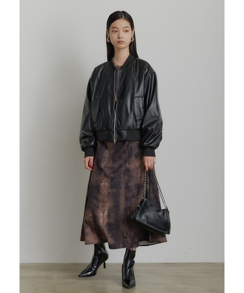 SEN TOKYO(セントーキョー)の「PUレザー ライトボンバージャケット(ブルゾン・レディース・ブラック・LARGE/MEDIUM/SMALL)」の8枚目の写真