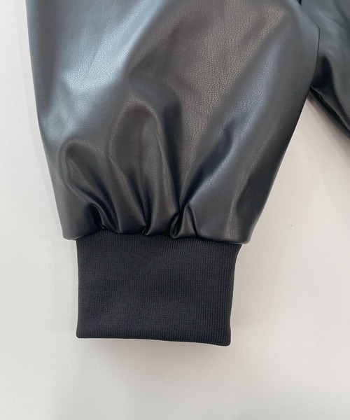 SEN TOKYO(セントーキョー)の「PUレザー ライトボンバージャケット(ブルゾン・レディース・ブラック・LARGE/MEDIUM/SMALL)」の16枚目の写真