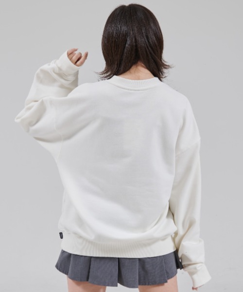 OY(オーワイ)の「『OY/オーワイ』STITCHED DOLLY CREWNECK/ステッチオードリー クルーネック(スウェット・レディース・ホワイト/ブラック・L/M)」の19枚目の写真