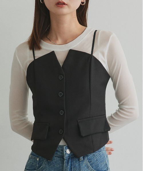 ad thie(アドティエ)の「フロントボタンデザイン キャミソールビスチェ(キャミソール・レディース・チャコール/ライトベージュ/ブラック・FREE)」の13枚目の写真