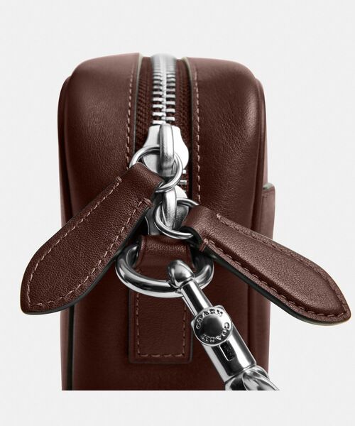 COACH(コーチ)の「ラジオ カメラ バッグ(ショルダーバッグ・メンズ・ブラウン系その他・ONE)」の8枚目の写真