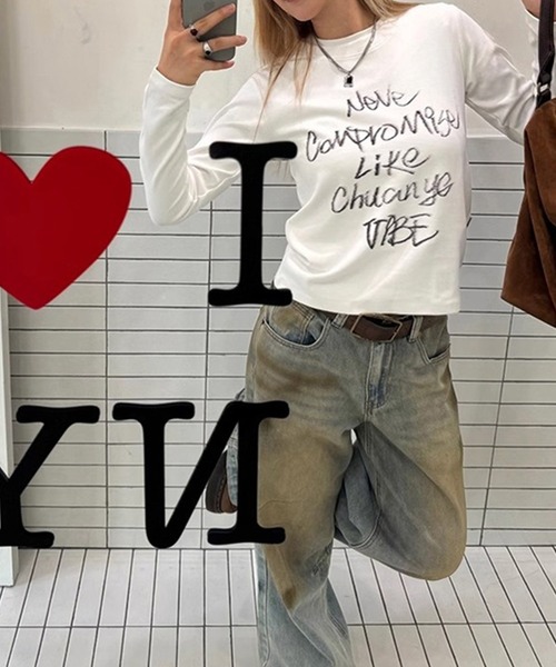 LYEON(リヨン)の「メッセージロゴクルーネックロンT(Tシャツ/カットソー・レディース・ブラック/オフホワイト/グレー・FREE)」の6枚目の写真