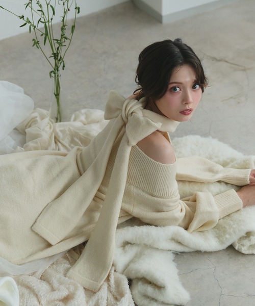 fupel（フぺル）の「Multi-way choker loose off-shoulder knit