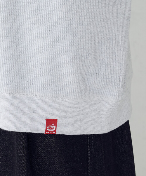 ONIGIRI(オニギリ)の「ワッフルプルオーバー(Tシャツ/カットソー・レディース・ネイビー/ライトグレー・FREE)」の5枚目の写真