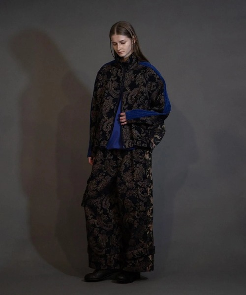 my beautiful landlet(マイビューティフルランドレット)の「【my beautiful landlet】 JACQUARD WIDE CARGO PANTS(カーゴパンツ・メンズ・ベージュ/ネイビー/ブラック・1/0)」の9枚目の写真
