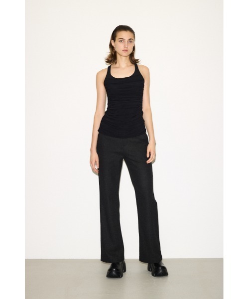 THROW by SLY(スローバイスライ)の「THROW SHADOW STRIPE L/W PT シャドーストライプ ローウエスト パンツ 秋服 冬服(スラックス・レディース・杢グレー/ブラック系その他2・0/1)」の7枚目の写真