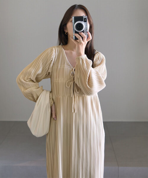 yuiさんコラボ ]前後2way長袖プリーツワンピース（ワンピース）｜KOBE