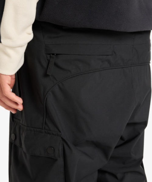Quiksilver(クイックシルバー)の「SNOW DOWN CARGO PT/クイックシルバースキースノーボードパンツ(その他パンツ・メンズ・ブラック/ベージュ/ベージュ系その他・MEDIUM/LARGE/X-LARGE/SMALL)」の4枚目の写真