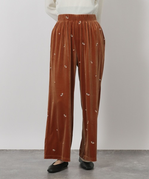 LAKOLE（ラコレ）の「刺繍ベロアイージーパンツ / 598892（その他パンツ・レディース・オレンジ/ブラック・FREE）」の9枚目の写真