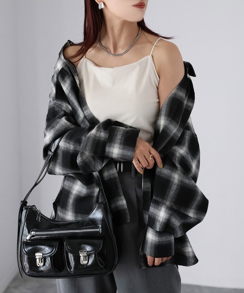 Riberry（リベリー）の「オンブレチェックオーバーサイズシャツ（シャツ/ブラウス・レディース・ブラウン系/ブラック系・FREE）」の2枚目の写真