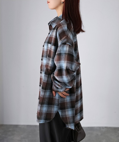 Riberry（リベリー）の「オンブレチェックオーバーサイズシャツ（シャツ/ブラウス・レディース・ブラウン系/ブラック系・FREE）」の8枚目の写真