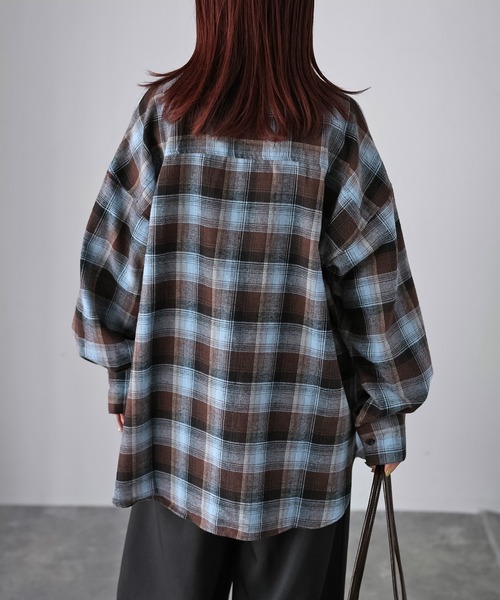 Riberry（リベリー）の「オンブレチェックオーバーサイズシャツ（シャツ/ブラウス・レディース・ブラウン系/ブラック系・FREE）」の11枚目の写真