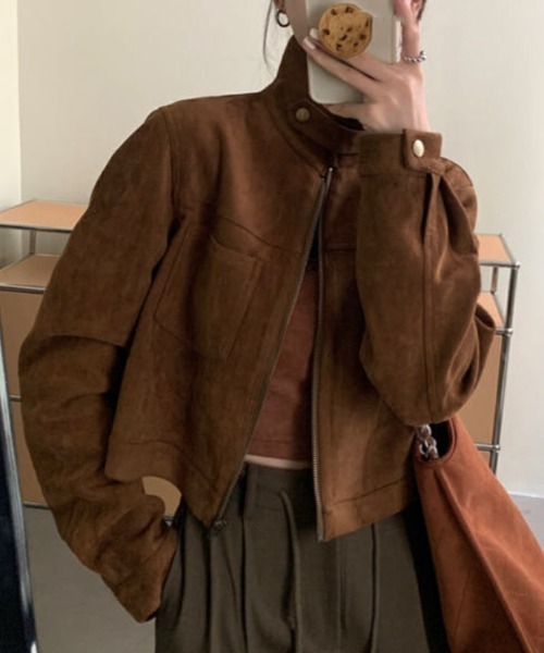 FREE STYLISTS(フリー スタイリスト)の「YUGA_YGMC Suede stand-neck jacket(ブルゾン・レディース・ブラック/キャメル/ブラウン/オフホワイト・FREE)」の1枚目の写真