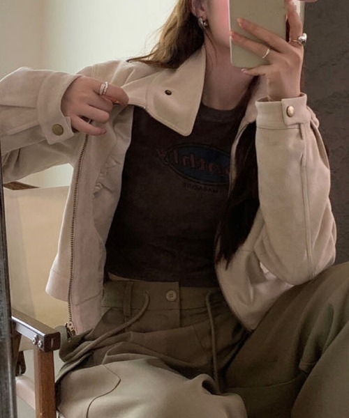 FREE STYLISTS(フリー スタイリスト)の「YUGA_YGMC Suede stand-neck jacket(ブルゾン・レディース・ブラック/キャメル/ブラウン/オフホワイト・FREE)」の11枚目の写真