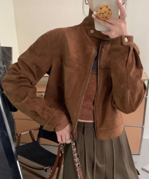 FREE STYLISTS(フリー スタイリスト)の「YUGA_YGMC Suede stand-neck jacket(ブルゾン・レディース・ブラック/キャメル/ブラウン/オフホワイト・FREE)」の14枚目の写真