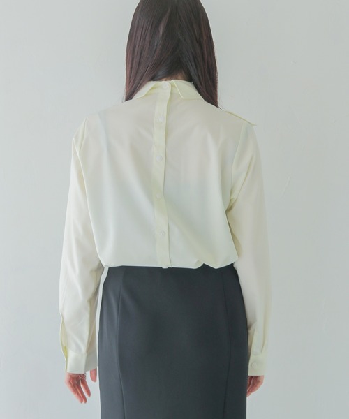 HER CLOSET(ハークローゼット)の「【HER CLOSET】25AW新作 フリルシャツブラウス FRILL SHIRT BLOUSE(シャツ/ブラウス・レディース・ブラック/アイボリー/ライトベージュ・MEDIUM)」の13枚目の写真