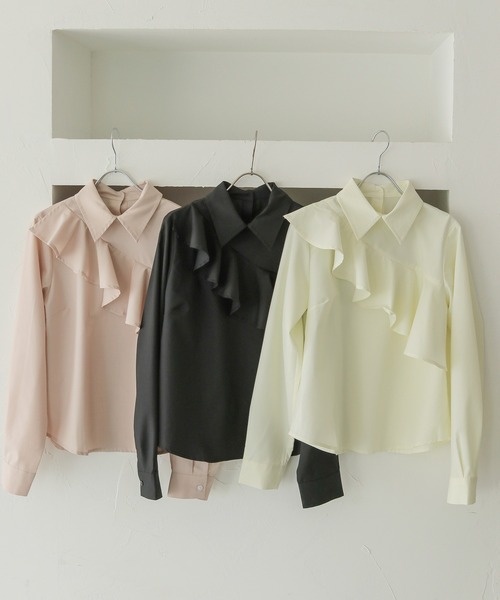 HER CLOSET(ハークローゼット)の「【HER CLOSET】25AW新作 フリルシャツブラウス FRILL SHIRT BLOUSE(シャツ/ブラウス・レディース・ブラック/アイボリー/ライトベージュ・MEDIUM)」の15枚目の写真