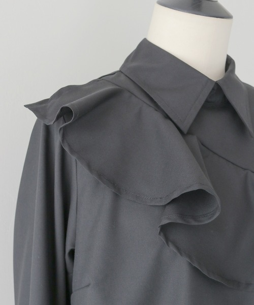 HER CLOSET(ハークローゼット)の「【HER CLOSET】25AW新作 フリルシャツブラウス FRILL SHIRT BLOUSE(シャツ/ブラウス・レディース・ブラック/アイボリー/ライトベージュ・MEDIUM)」の17枚目の写真