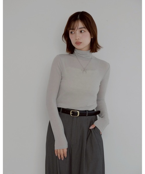 JUMELLE（ジュメロ）の「テンセルウールタートル（ニット/セーター・レディース・グレー・MEDIUM）」の6枚目の写真