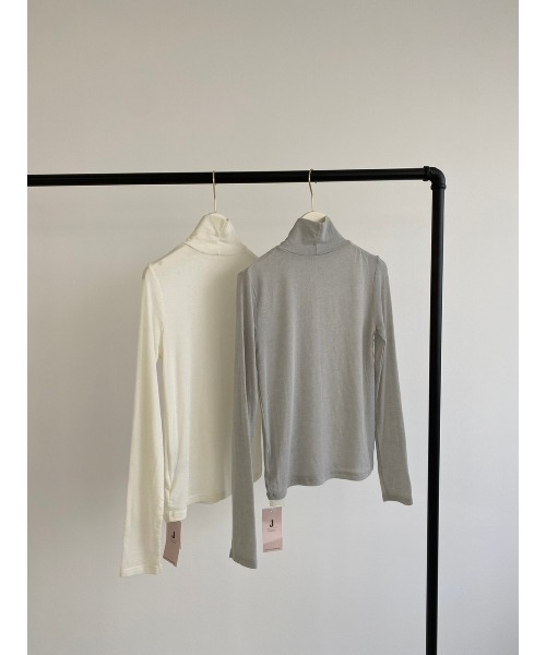 JUMELLE（ジュメロ）の「テンセルウールタートル（ニット/セーター・レディース・グレー・MEDIUM）」の14枚目の写真