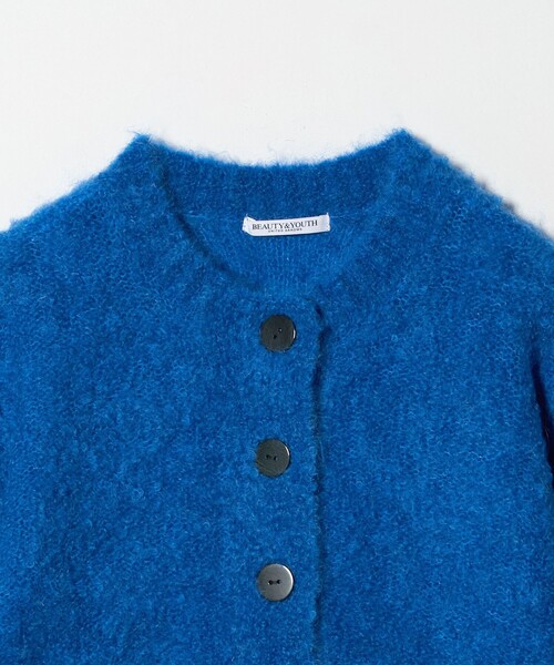 BEAUTY&YOUTH UNITED ARROWS(ビューティーアンドユースユナイテッドアローズ)の「ウールブレンド ブークレ クルーネックカーディガン(カーディガン/ボレロ・レディース・ロイヤルブルー/ブラック/オフホワイト・FREE)」の17枚目の写真
