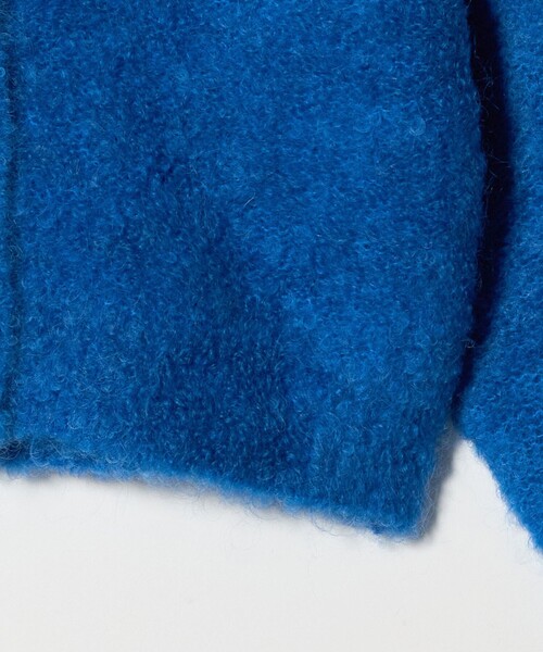 BEAUTY&YOUTH UNITED ARROWS(ビューティーアンドユースユナイテッドアローズ)の「ウールブレンド ブークレ クルーネックカーディガン(カーディガン/ボレロ・レディース・ロイヤルブルー/ブラック/オフホワイト・FREE)」の19枚目の写真