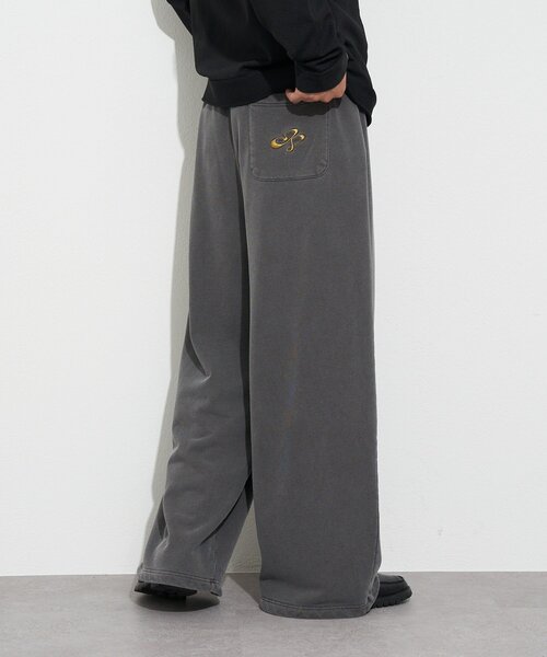 CIAOPANIC（チャオパニック）の「ピグメントワイドスウェットパンツ（その他パンツ・メンズ・チャコールグレー/グレイッシュベージュ・LARGE/MEDIUM）」の3枚目の写真
