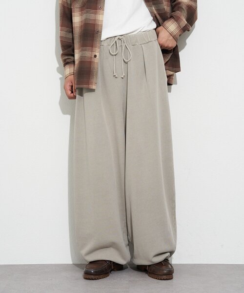 CIAOPANIC（チャオパニック）の「ピグメントワイドスウェットパンツ（その他パンツ・メンズ・チャコールグレー/グレイッシュベージュ・LARGE/MEDIUM）」の10枚目の写真