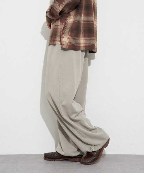 CIAOPANIC（チャオパニック）の「ピグメントワイドスウェットパンツ（その他パンツ・メンズ・チャコールグレー/グレイッシュベージュ・LARGE/MEDIUM）」の7枚目の写真